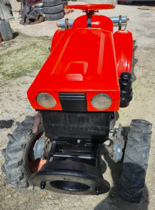 Tractor Kubota B6000