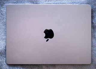 MacBook Pro 14 M5 16GB 512GB