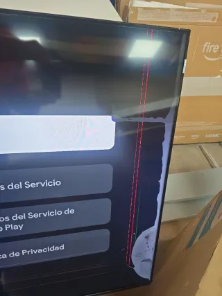 Televisor Inteligente Google TV con golpe en panta