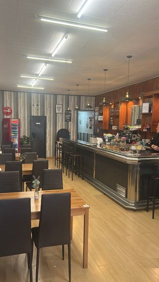 Cafetería en funcionamiento