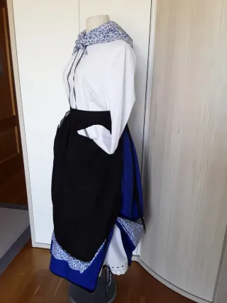 TRAJE NESKA"140 EUROS "