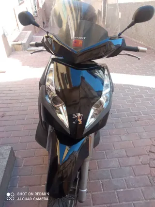 Peugeot Geopolis 125cc Negra