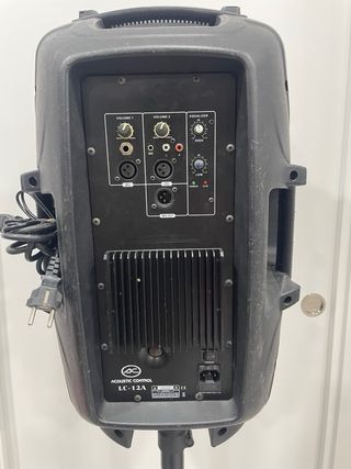 Altavoz AC con soporte