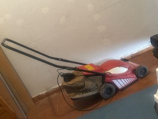 Cortacésped Sterkins 1100W 32 EP Rojo