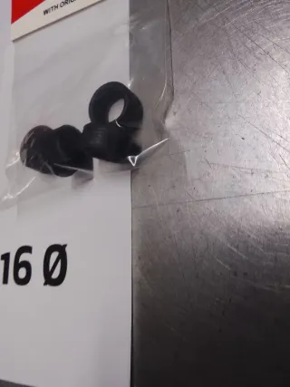 Neumáticos Scalextric N° 16 (18,3 x 9,8 mm)