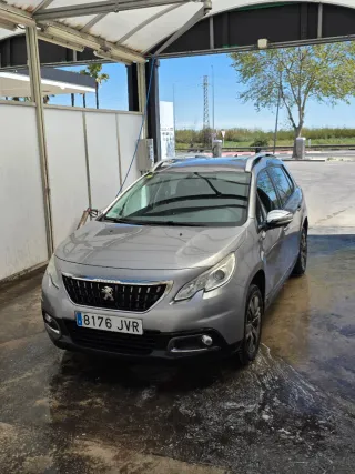 Peugeot 2008 1.6 Blue-HDi Style