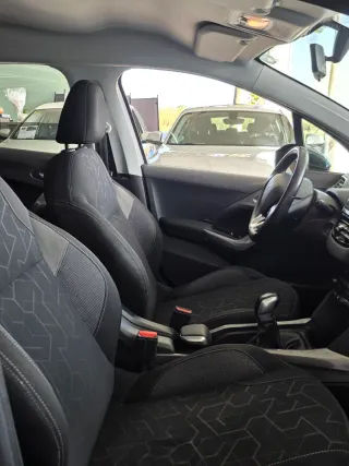 Peugeot 2008 1.6 Blue-HDi Style