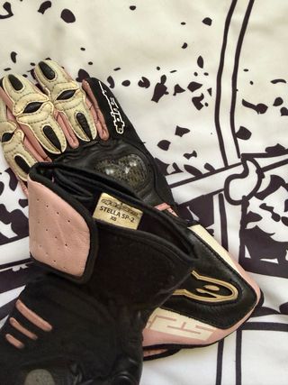 Pack Moto Mujer: Chaqueta, botas y guantes