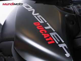 DUCATI MONSTER 937