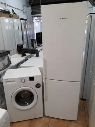 Oferta pack Nevera marca Bosch altura 1:85 cm anch