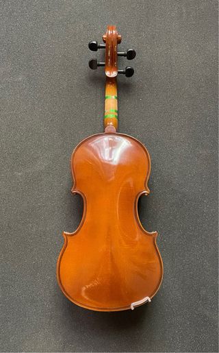 Violín Nova con funda y arco