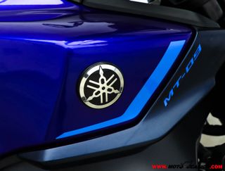 YAMAHA MT-09 Y-AMT -GARANTÍA OFICIAL-