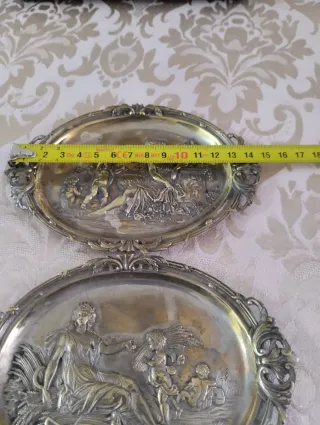 Antiguas Pareja bandejitas de bronce