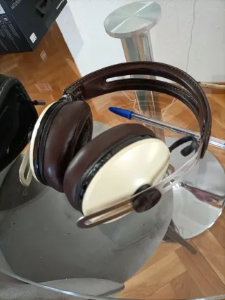 Sennheiser Momentum Wireless Ivory Auriculares