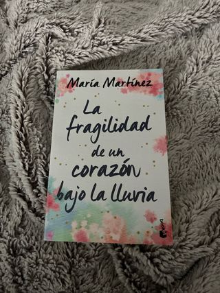 La fragilidad de un corazón bajo la lluvia