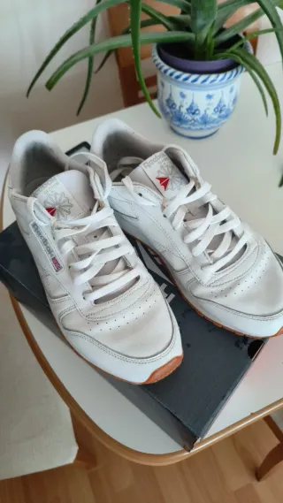 Zapatillas Reebok Clásicas Blancas.