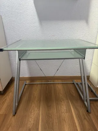 Mesa escritorio cristal y metal 90x68 cm