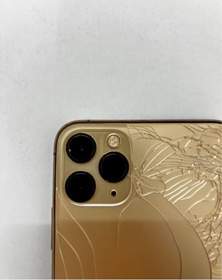 iPhone 11 nero schermo rotto