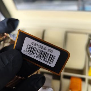 Reloj G. Rossi Dorado Malla Milanesa Elegante Muje