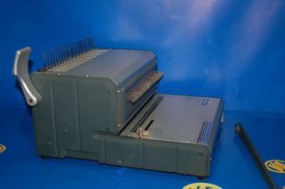 encuadernadora profesional PMA 5160C Muy buen estado