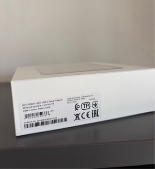 NUOVO Apple Originale Caricatore 140W 2026