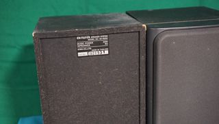 Altavoces Aiwa SX-N330 Negros y otro modelo