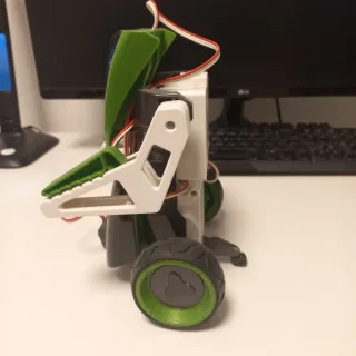 Mazzy Xtrem Bots Robot STEM