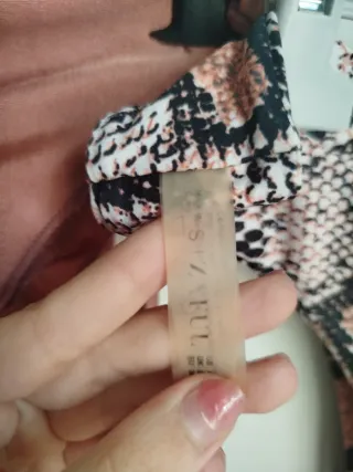 2 Bikinis H&M y Tezenis y camiseta