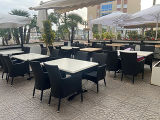 Sillón Ratan Polietileno Negro 50UNIDADES APILABLE