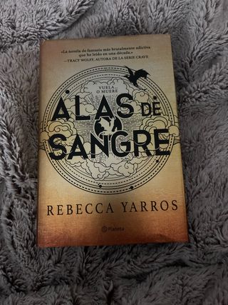 Alas de sangre (Empíreo 1)