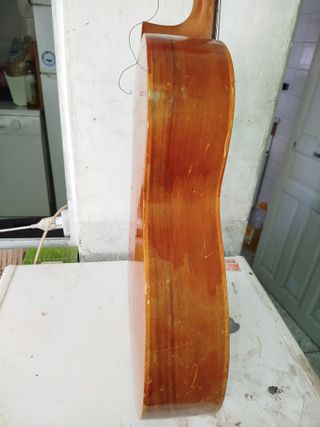 Guitarra para restaurar