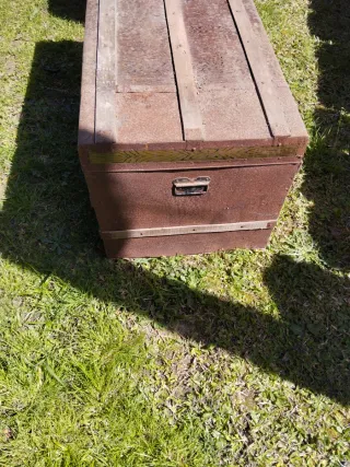 Baúl de madera para restaurar