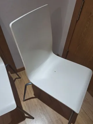 Juego 4 sillas comedor blancas