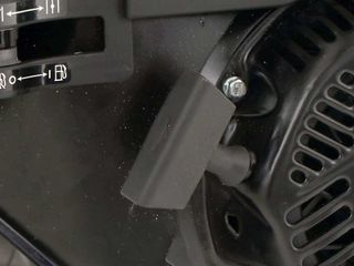 BullMach BM-LS-BS 22 V Astilladora