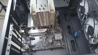 PC Gamer RTX 5060, AM5 DDR5 16GBB + 500 SSD + HDD