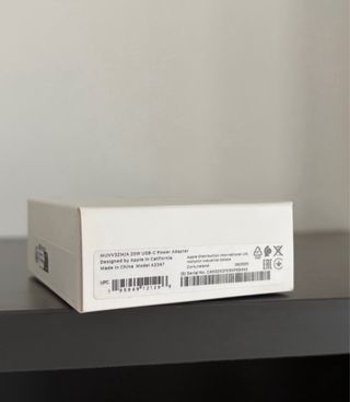 NUOVO Apple Originale Caricatore 20W 2026