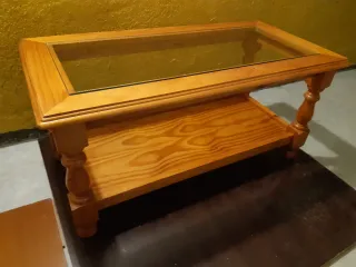 Mesita de centro madera pino y cristal