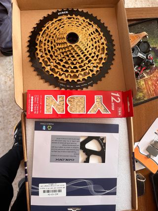 Cassette + cadena SRAM XD 12v
