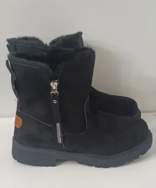 Botas de mujer negras con cremallera