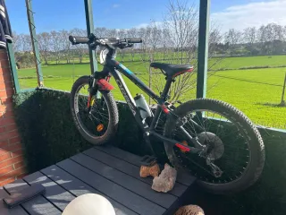 Bicicleta Orbea 20 Negra y Roja