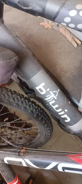 Bicicleta de montaña OVER (26)