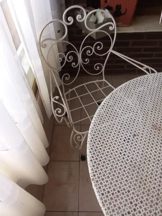 Mesa y Sillas Jardín Metal Blancas