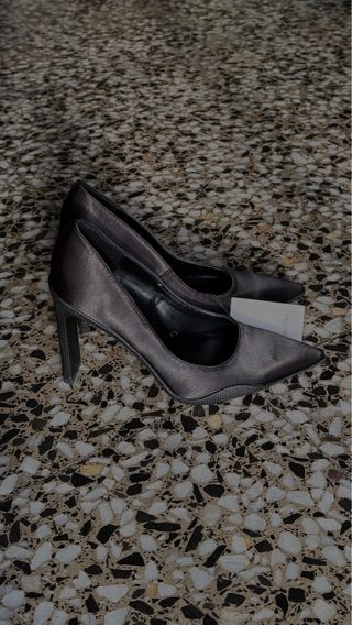 Tacones negros Bershka