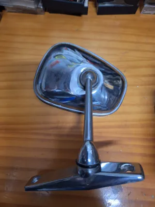 Espejo retrovisor Seat 600 Clásico