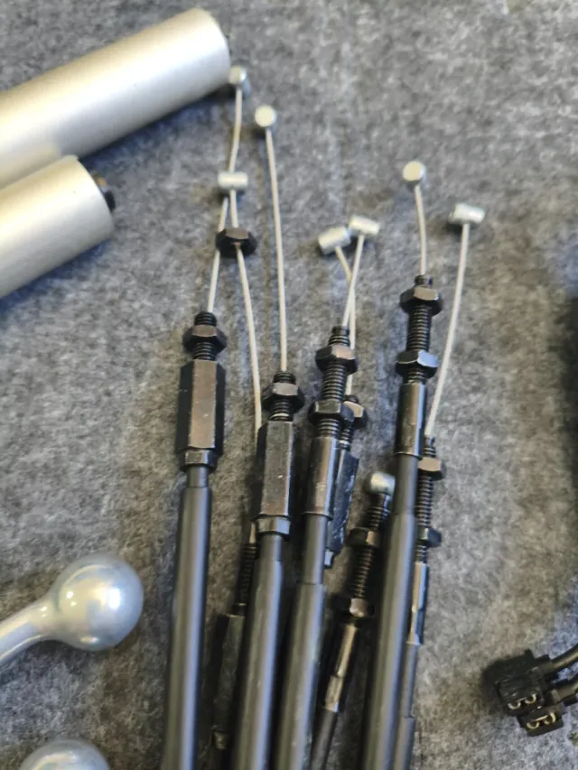 Puño y Caña de Gas R7