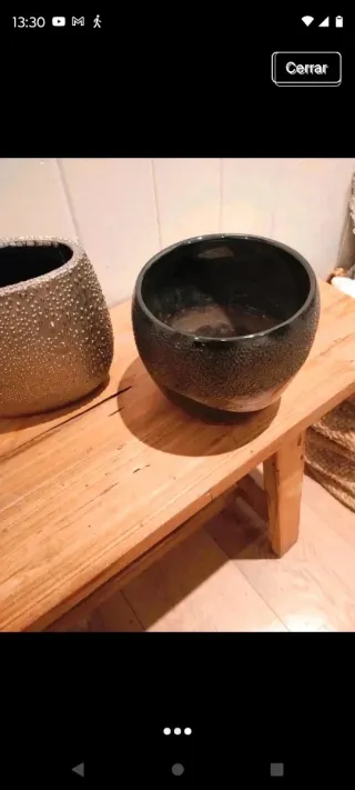 2 Macetas de Cerámica Dorada y Negra