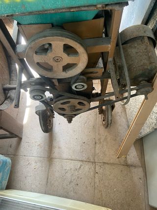 Peladora de almendras industrial