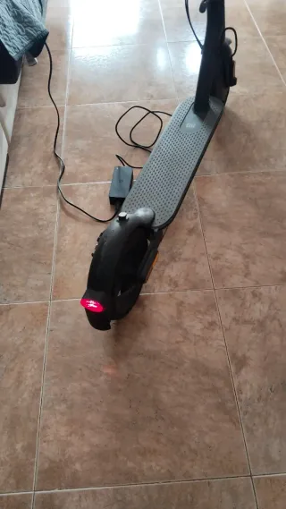 Monopatín Eléctrico Xiaomi Essential