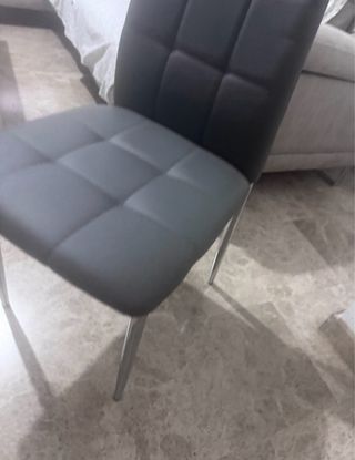 Mesa comedor + 4 sillas