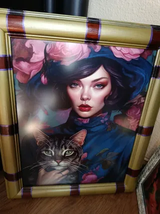 Cuadro Dorado Mujer y Gato